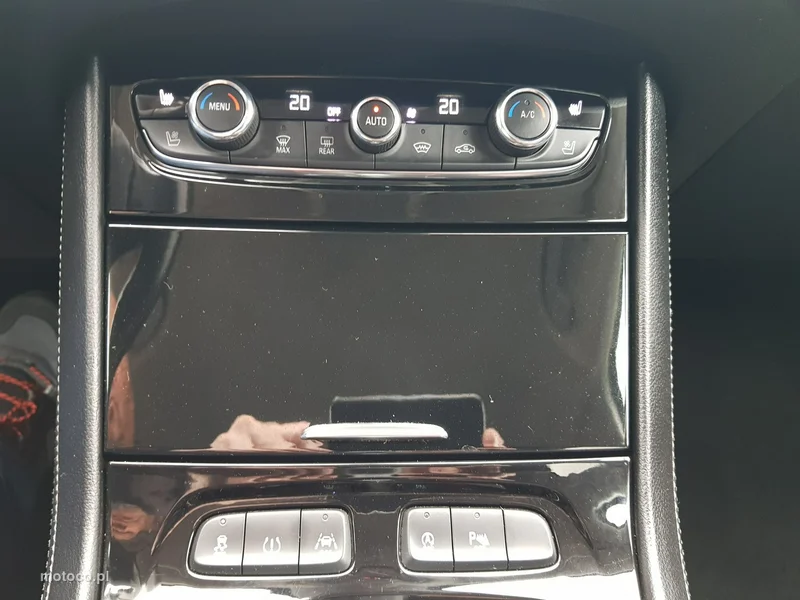 Opel Grandland X 21