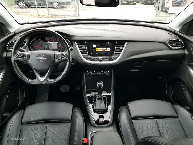 Opel Grandland X 12