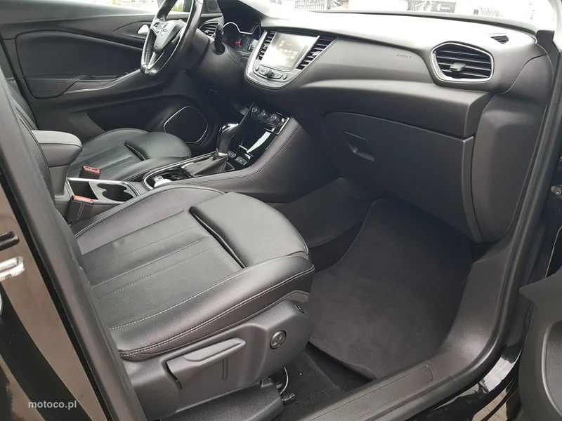 Opel Grandland X 17