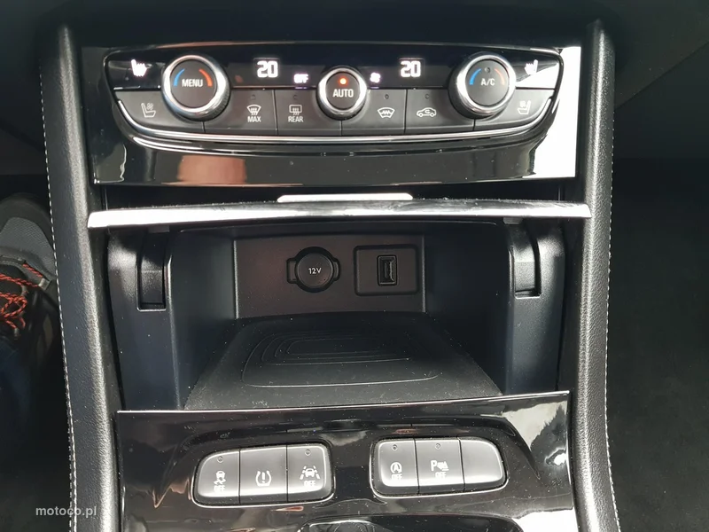 Opel Grandland X 21