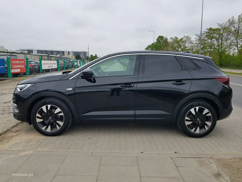 Opel Grandland X 8