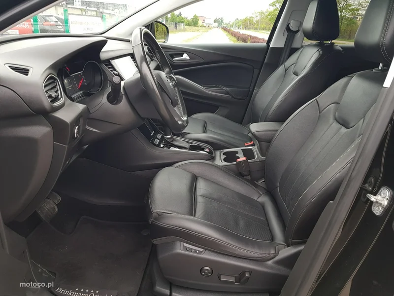Opel Grandland X 9