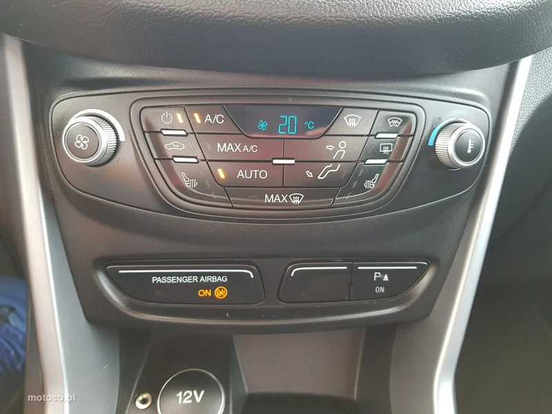 Ford B-Max 21