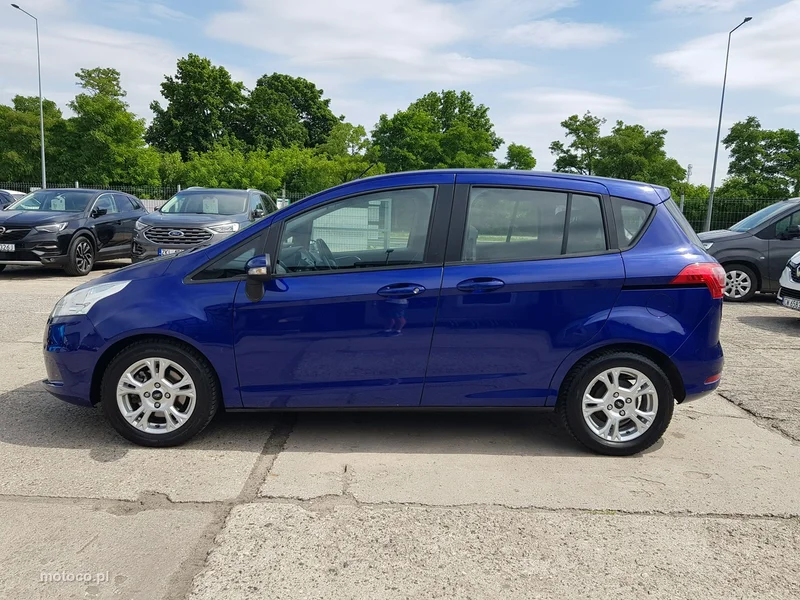 Ford B-Max 8