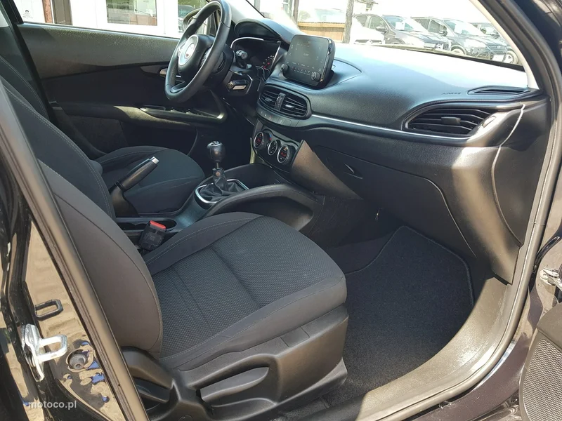 Fiat Tipo 12