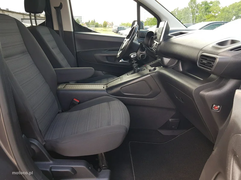 Opel Combo Life 18