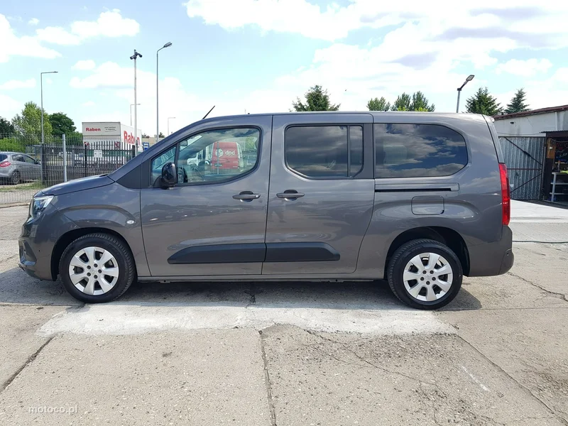 Opel Combo Life 8