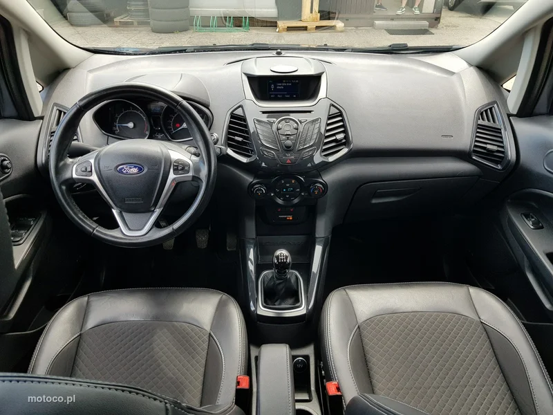 Ford EcoSport 12