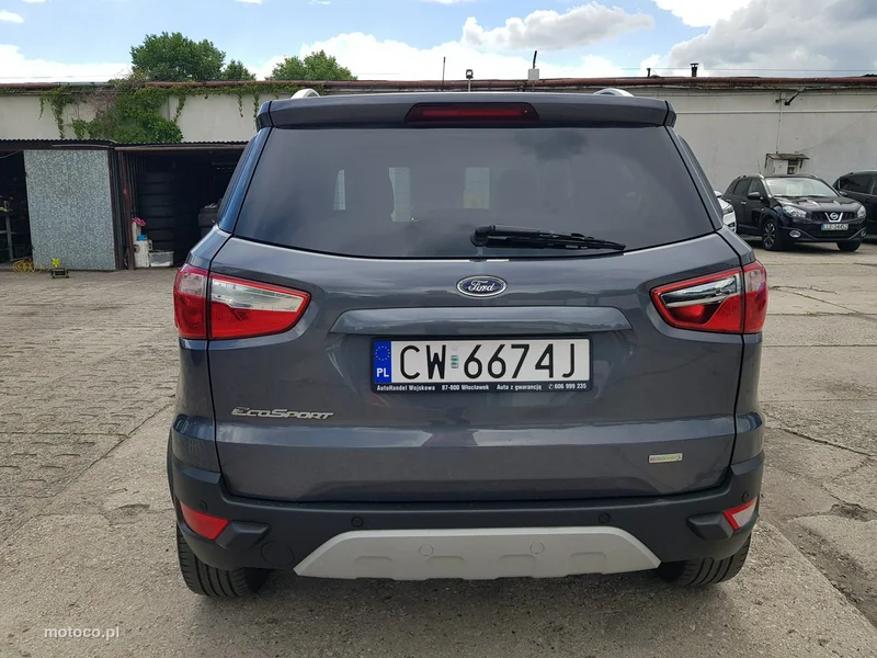Ford EcoSport 6