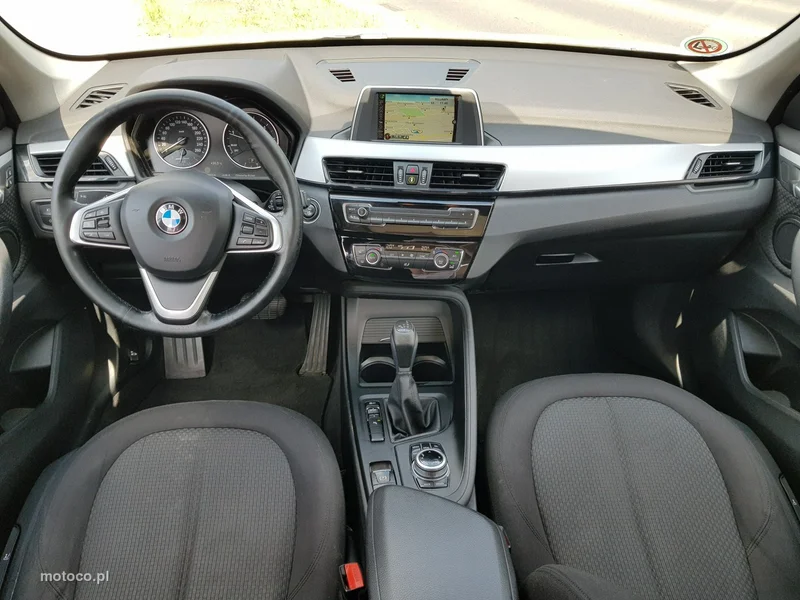 BMW X1 F48 14