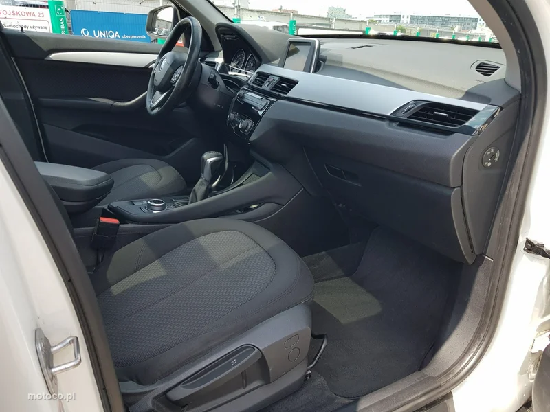 BMW X1 F48 19