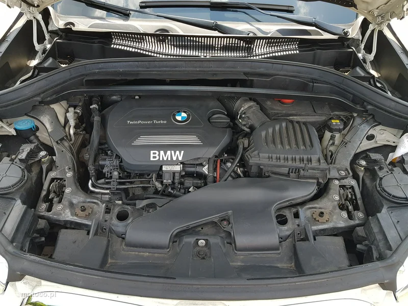 BMW X1 F48 10