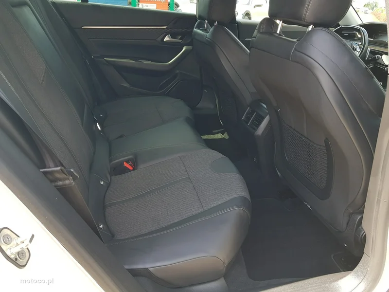 Peugeot 508 16