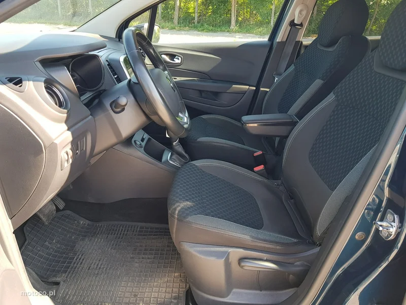 Renault Captur I 9