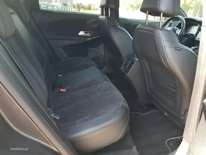DS Automobiles DS 7 Crossback 16
