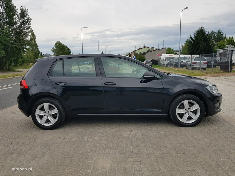 Volkswagen Golf VII 4