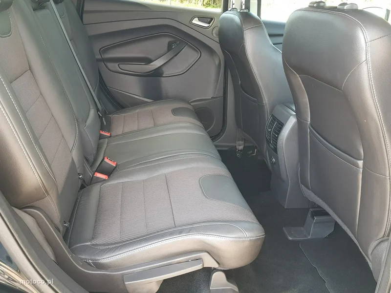 Ford Kuga II 16
