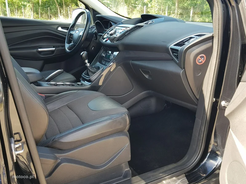 Ford Kuga II 17