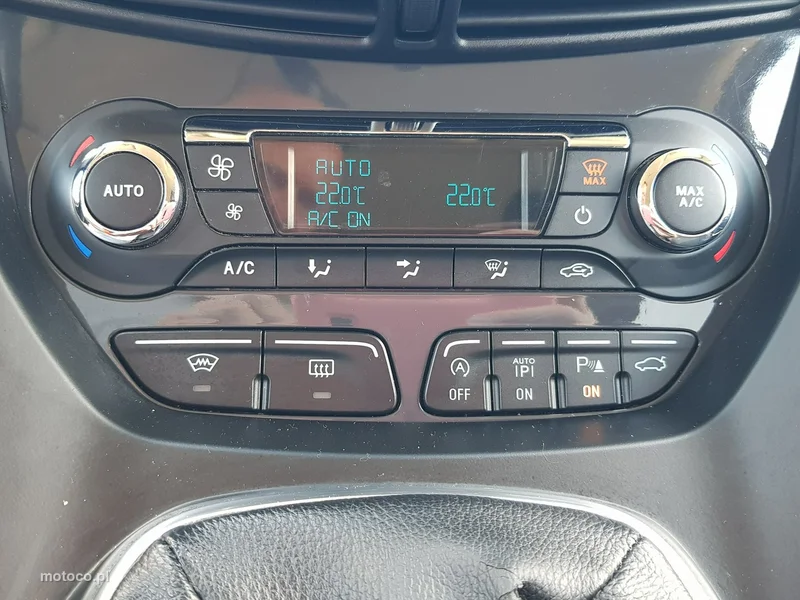 Ford Kuga II 19