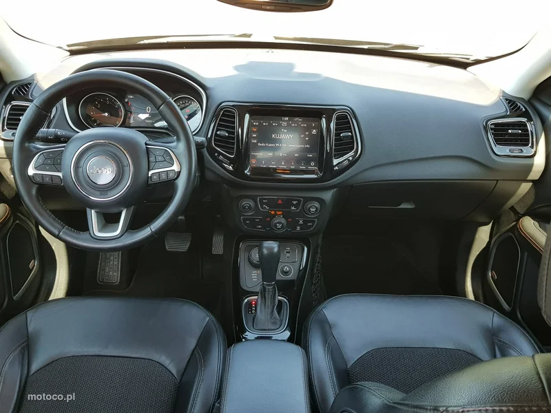 Jeep Compass 12