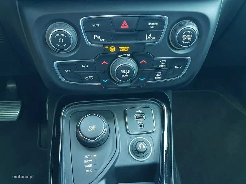 Jeep Compass 20