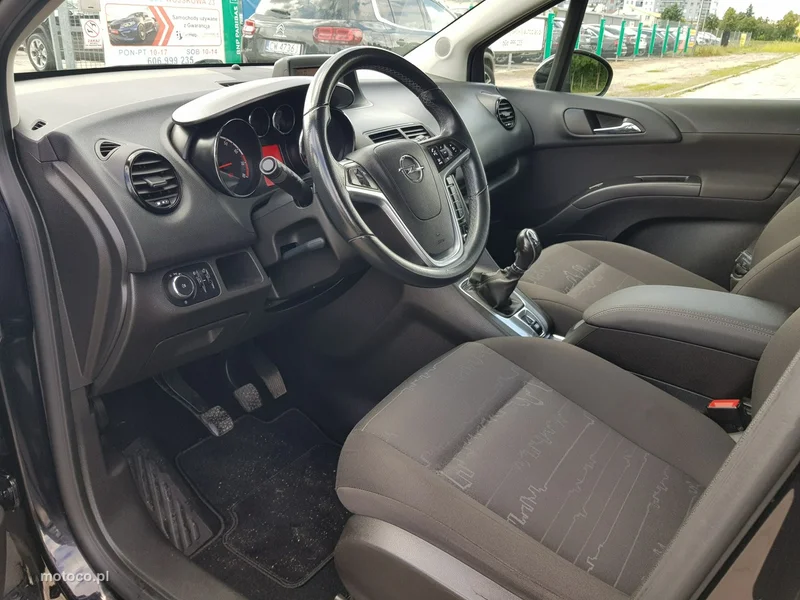 Opel Meriva B 9