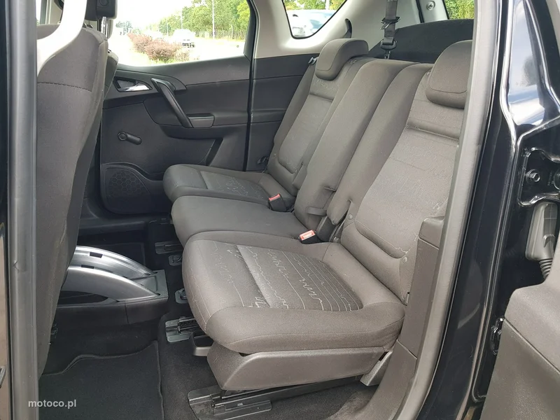 Opel Meriva B 10
