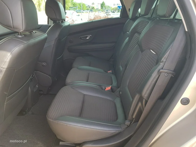 Renault Scenic IV 11