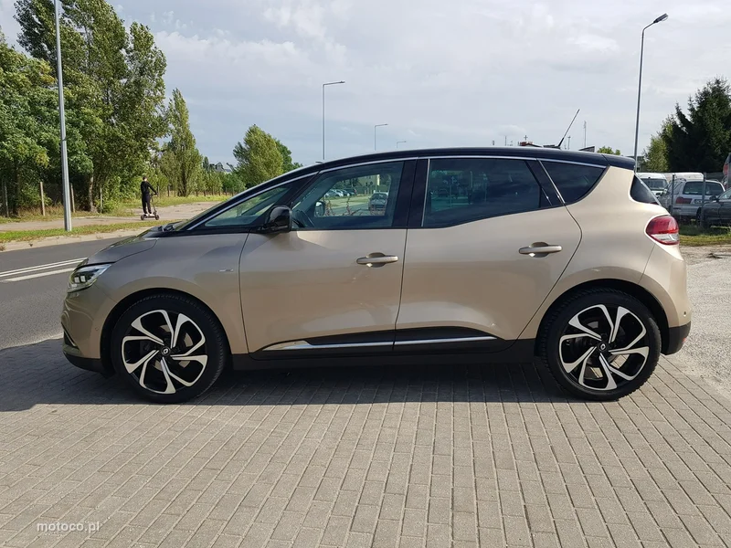 Renault Scenic IV 8