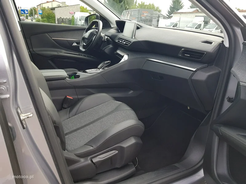 Peugeot 3008 16