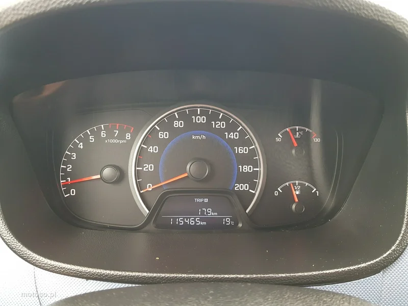 Hyundai i10 21