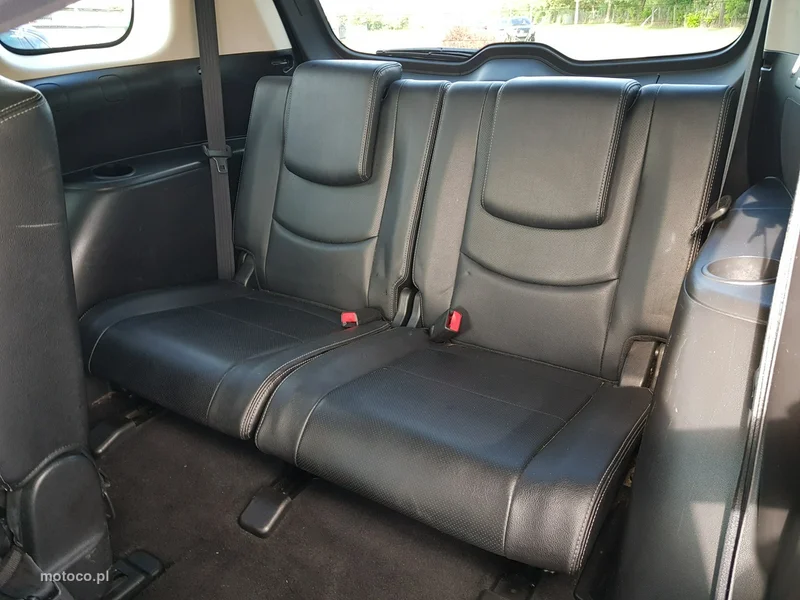 Mazda 5 12