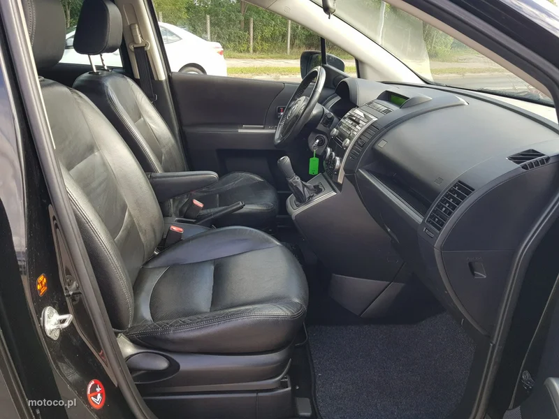 Mazda 5 18
