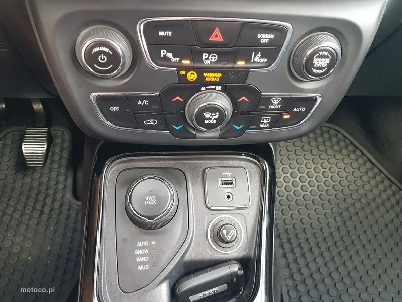Jeep Compass 22