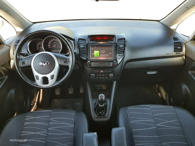 Kia Venga 12