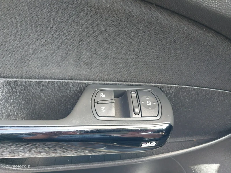 Opel Corsa D 20