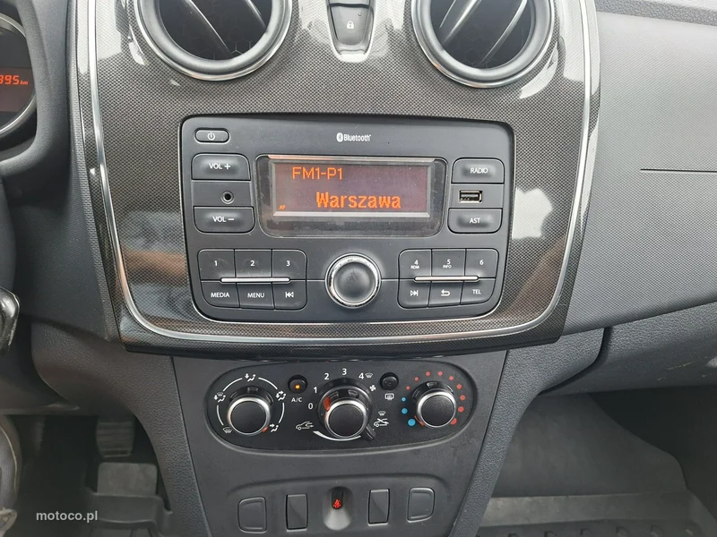 Dacia Sandero 18