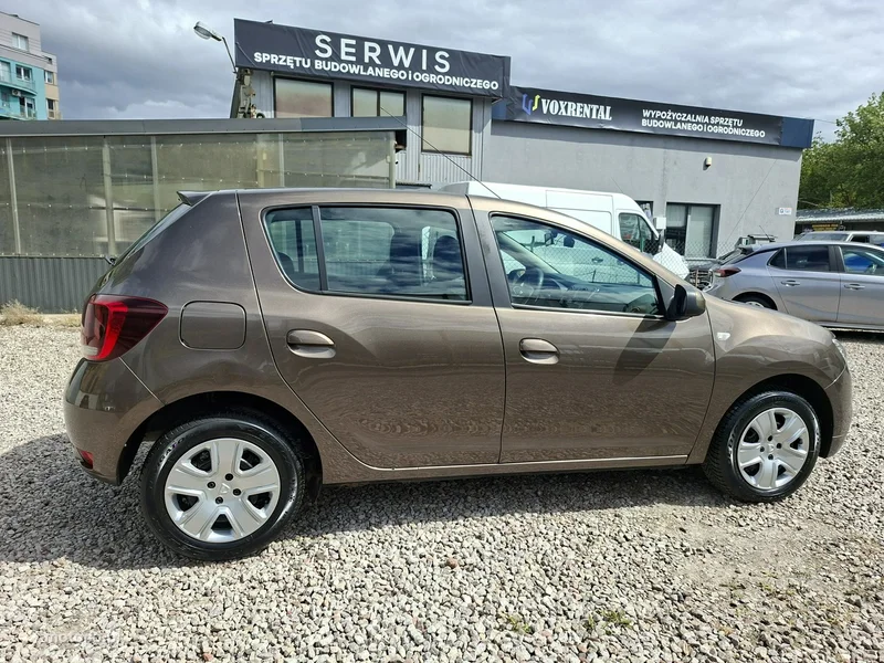 Dacia Sandero 6
