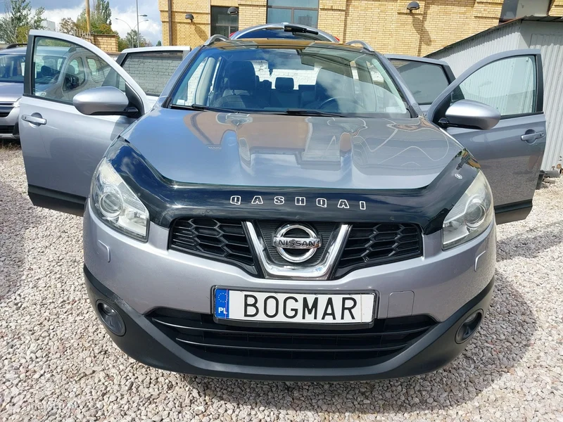 Nissan Qashqai+2 12