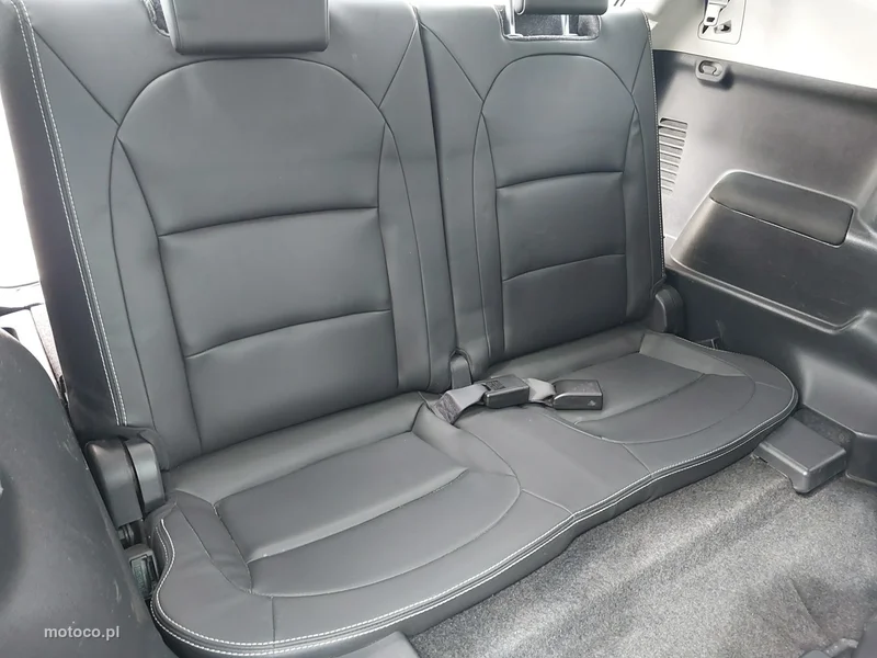Nissan Qashqai+2 18