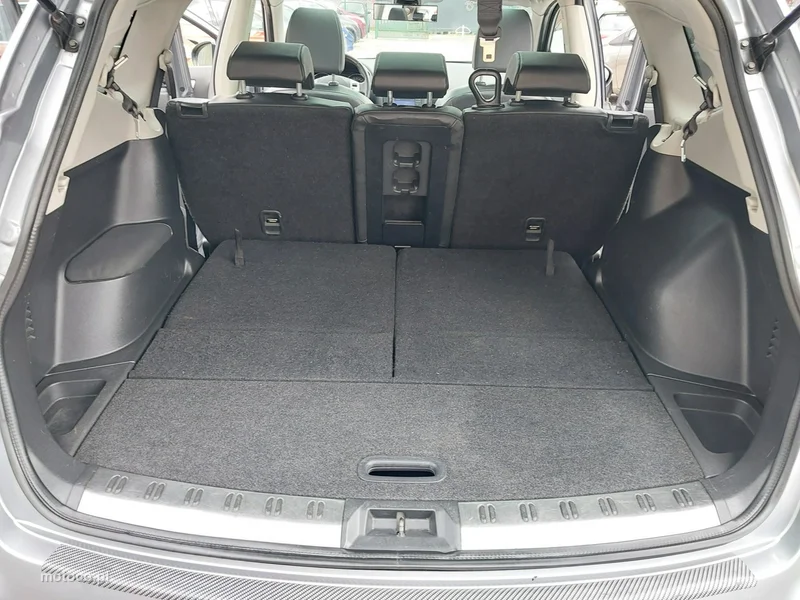 Nissan Qashqai+2 25