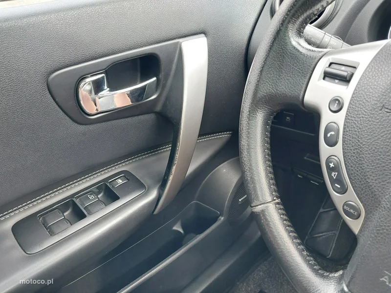 Nissan Qashqai+2 29