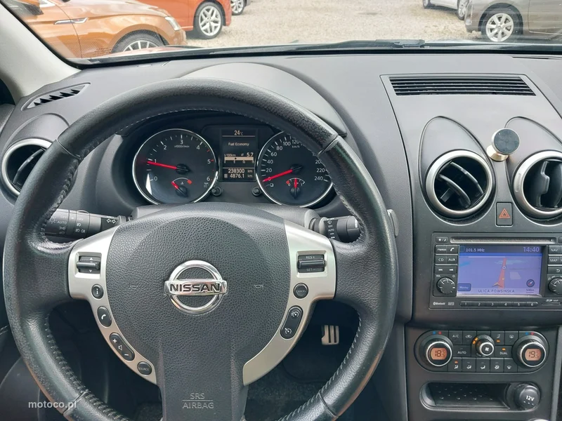 Nissan Qashqai+2 6