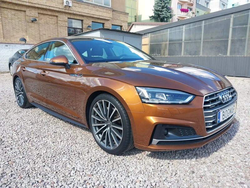 Audi A5 F5 12