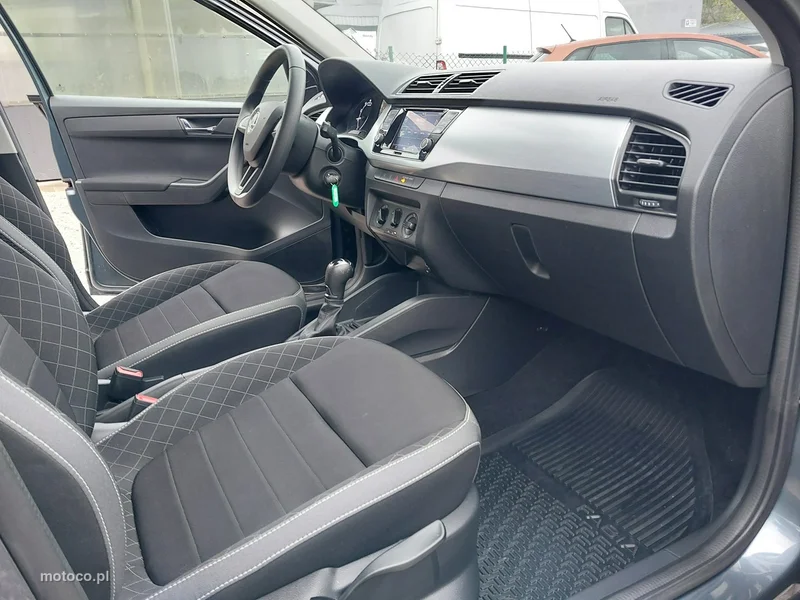 Skoda Fabia III 14