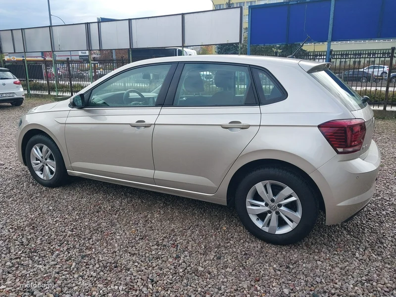 Volkswagen Polo VI AW 2