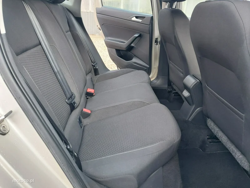 Volkswagen Polo VI AW 15