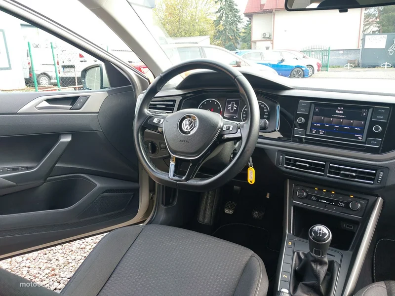 Volkswagen Polo VI AW 16