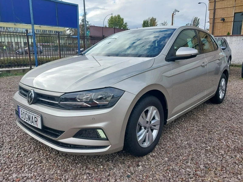 Volkswagen Polo VI AW 6