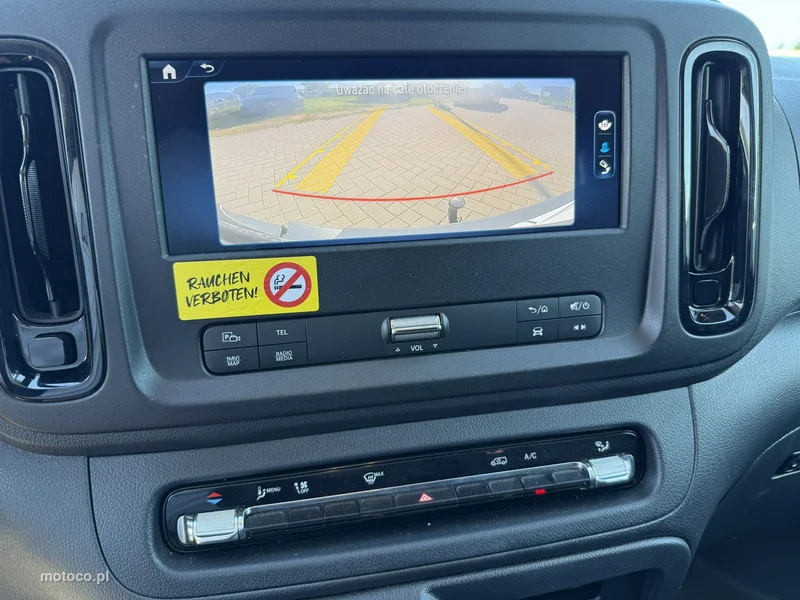 Mercedes-Benz Vito 17